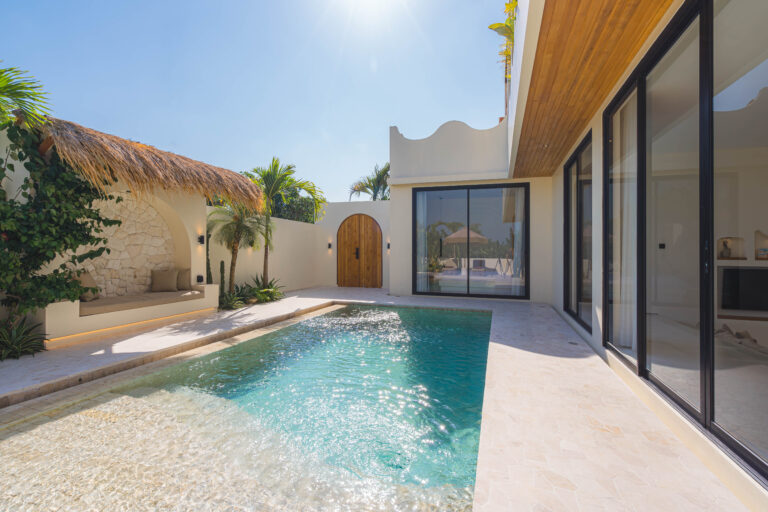 Pool (11)