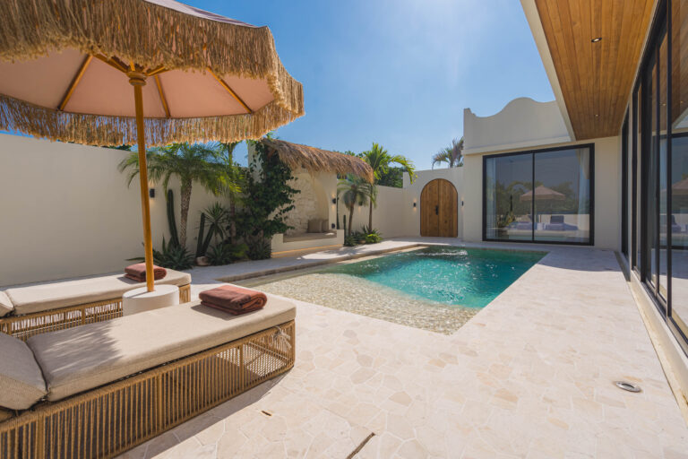 Pool (5)